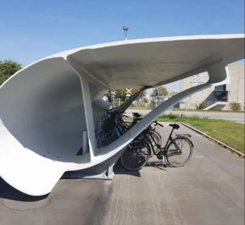 Retired wind turbine blades turned into bicycle shelters in Denmark 🇩🇰 We usually focus